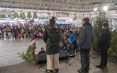 Laudio: Tunela abiapuntu, bertsoa R-Gai