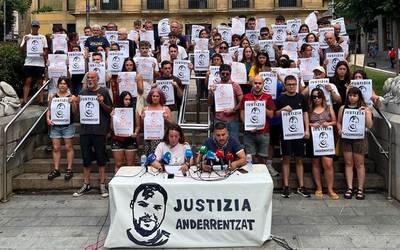Ander gazte santurtziarraren auzia berbagai, gaur, Durangoko gaztetxean
