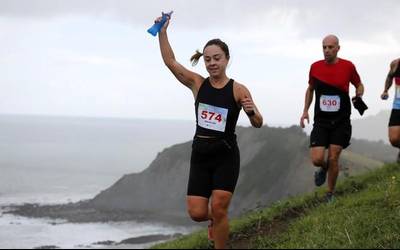 Dortsalak agortuta, etzi jokatuko da XVII. Zumaia Flysch Trail mendi lasterketa