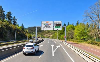 Urdinbideko errepidea itxiko dute mantentze lanak direla eta