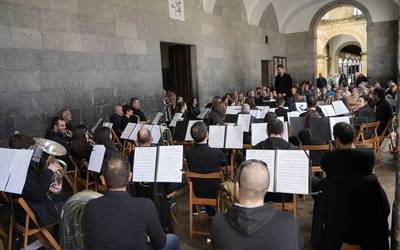 Azkoitiko Musika Bandak kontzertua emango du bihar eguerdian, Kontzejupean