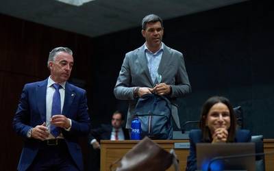 Parlamentuak AHTren Ezkioko lotura aztertzeko eskatu du