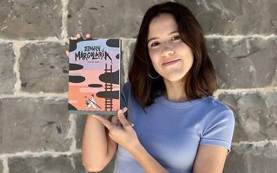 «Komikietan denbora, espazioa eta soinua irudikatzen dira»