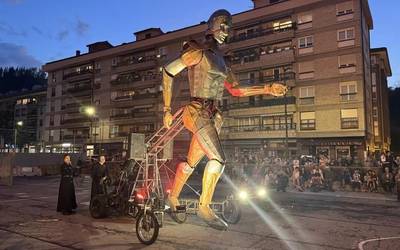 'Aquiles' erraldoiarekin amaitu da Txotxongilo Mostraren XVIII. edizioa