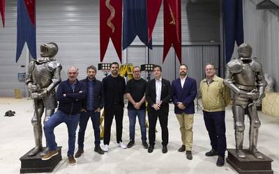 Lekarozko Midnight Factory estudioetan bortz ikus-entzunezkoen ekoizpena prestatzen ari dira