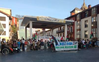 Palestinaren aldeko elkarretaratzea egingo da bihar, Ermuan