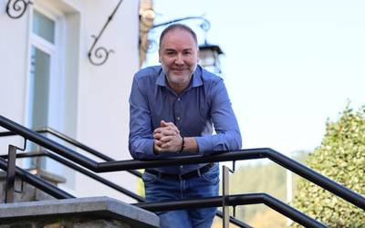Errumaniako Pro TV katean etapa berri bati ekin dio Unai Iparragirrek