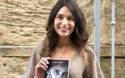 Amaia Telleriaren 'Haize lekuak' liburuaz ariko dira helduen klubean ikasturteko lehen saioan
