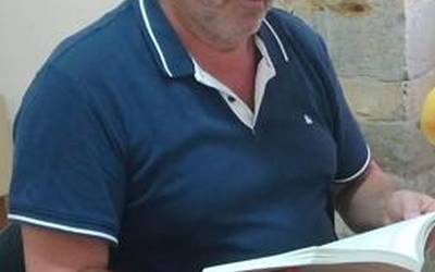 "Irriketzen niok sayuau aitzeko"