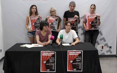 Irune Costa (LAB): “Langileen Estatutua bera ere ez da bermatzen ikus-entzunezko teknikarien sektorean”