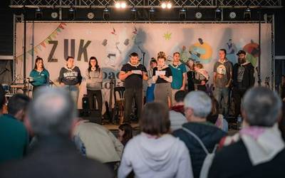 Euskarak hiriaren erdigunea hartu du, denok dugu tokia hemen