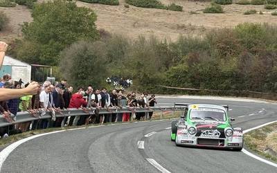 Mikel Mazkiaran eta Seat 600 JTR-a, Urbasako Igoerako turismo mailako txapeldunak