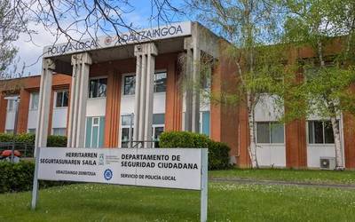 Bikote bat atxilotu dute, elkarrekiko urruntze agindua urratzeagatik