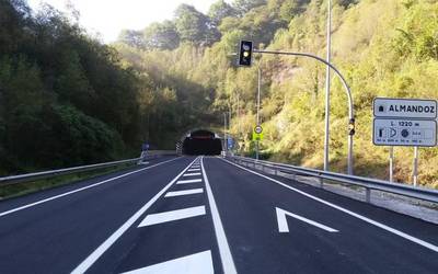 Almandozko eta Belateko tunelak hetsiko dituzte bihar Iruñeko noranzkoan