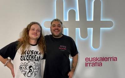 La Txamaren 'Vol.2' disko berria primizian entzun dugu