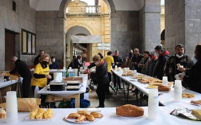Pintxorik solidarioenak dastatzeko aukera izango da zapatuan, Kontzejupean
