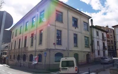 Hauteskunde zerrendak jendaurrean daude