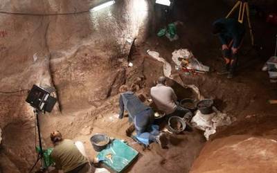 Nafarroako lehen neandertala aurkitu dute Abaunzko kobazuloan
