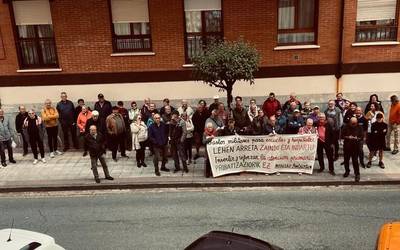 Aho batez onartu dute Berrizko pentsiodunek aurkezturiko mozioa