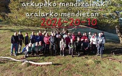 [BIDEOA] Arkupeak elkarteko mendizaleak Aralarko mendietan ibili dira
