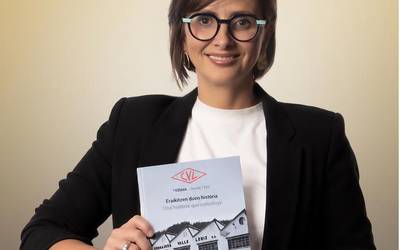 CVL enpresaren 90 urteko historia liburu batean jaso du Maider Garaik