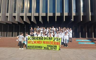 Navarrabiomed-eko langileek baldintza duinak exijitu dituzte