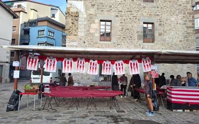CD Elgoibarren txosna eta sagarrekin esperimentatzeko tailerra, hileko azken zapatuko ferian