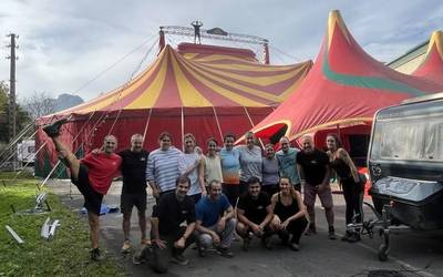 "Gustura etorri gara Abadiñora; igartzen da herritarrek hemen gura dutela Gure Zirkua"